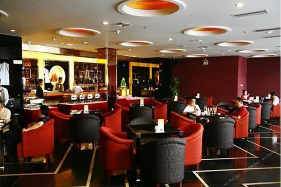 Фото Huaweida Hotel