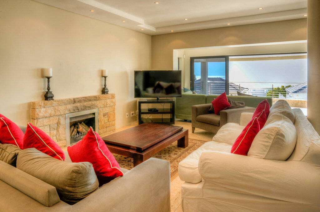 Apartments Bakoven Blue, Capetown, photo