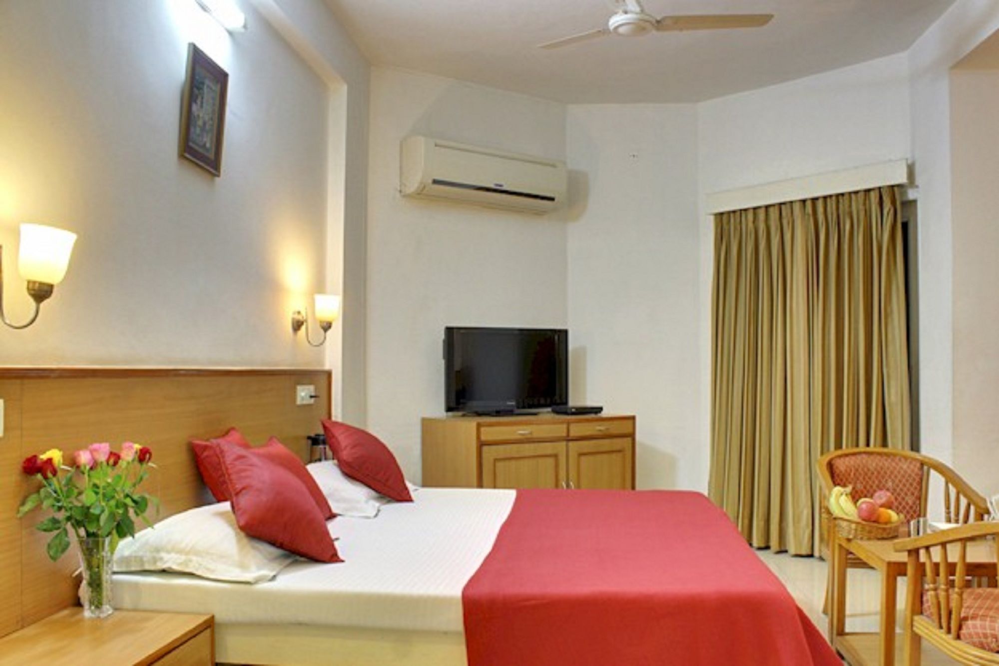 Фото Hotel Shikha Jaipur City Centre