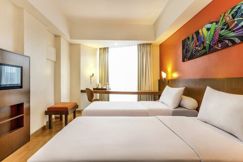 Внешний вид отеля Ibis Semarang Simpang Lima в Семаранге, фото 2