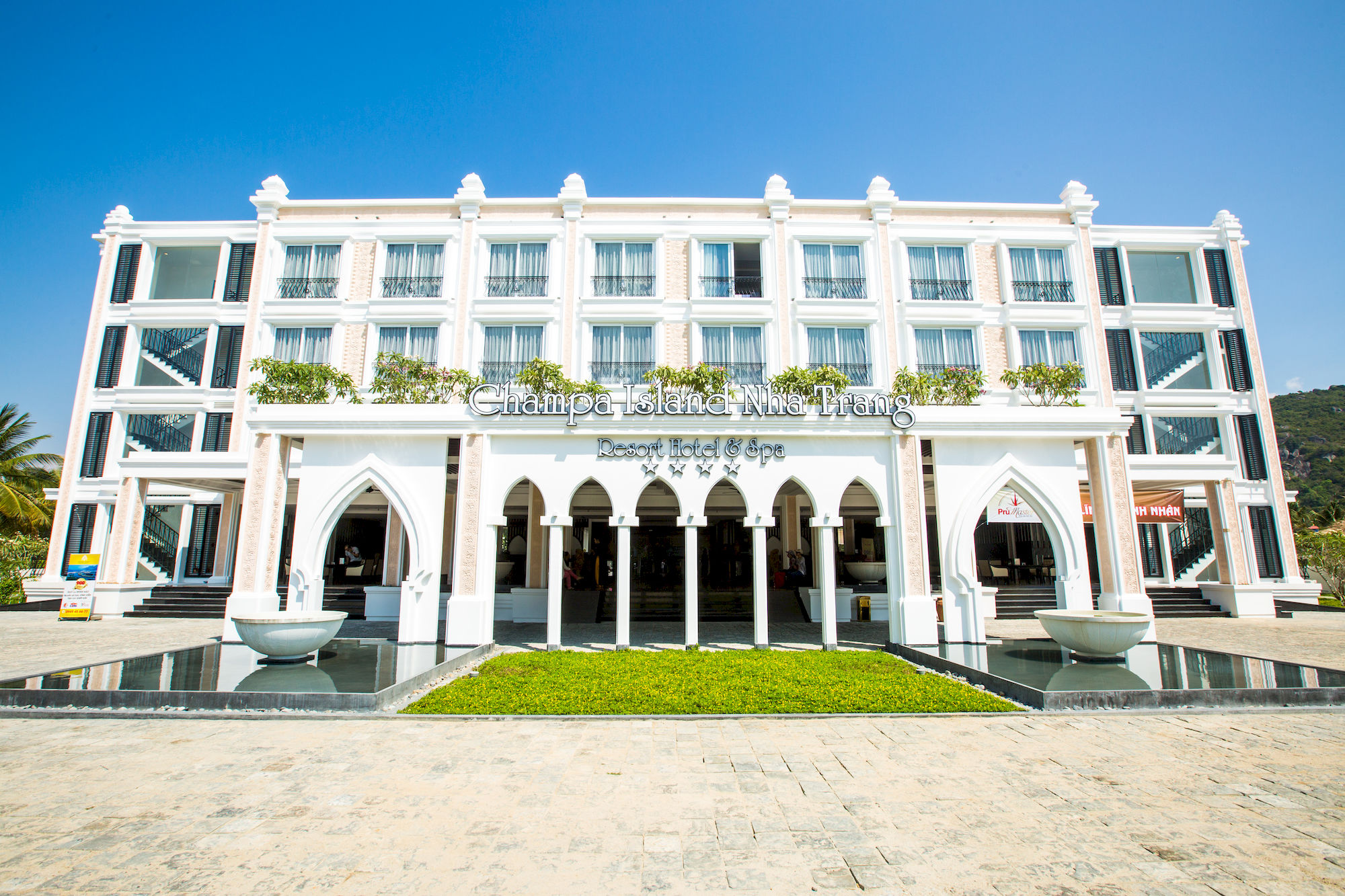 Фото отеля 3