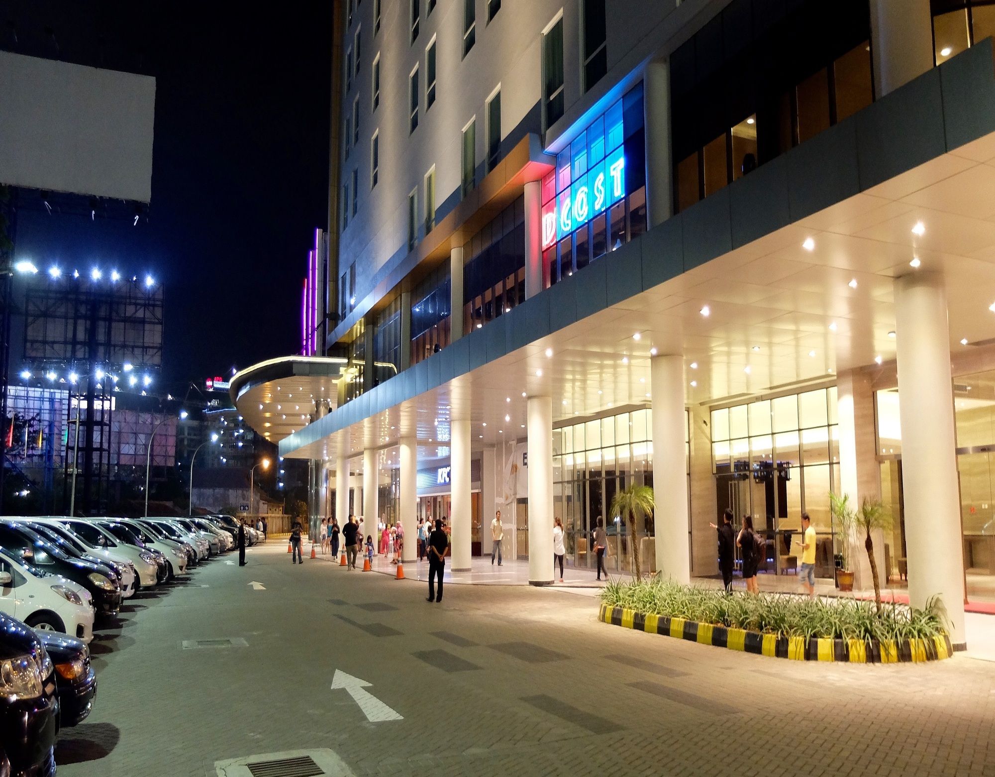 Фото Swiss-Belhotel Airport Jakarta