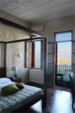 Фото Porto Antico Superior Apartments