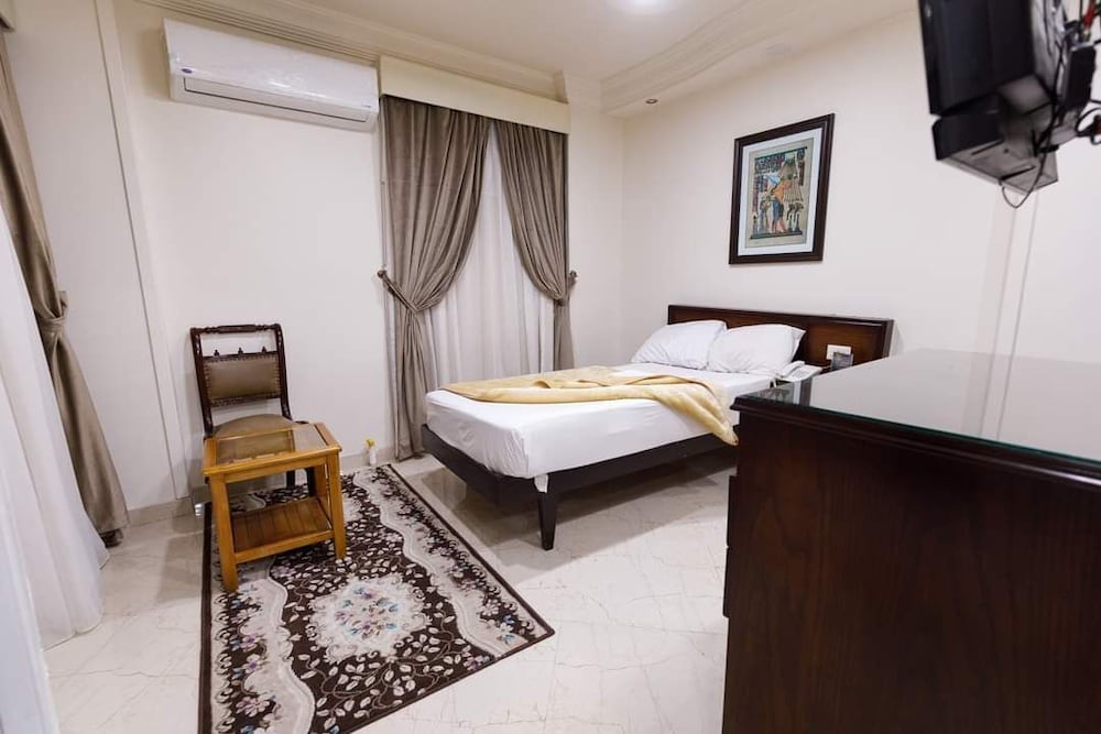 Фото Badr Hotel Assiut