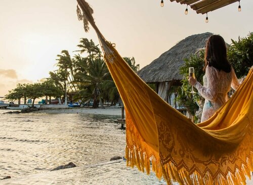 Гостиница Overwater villa with pool Aruba