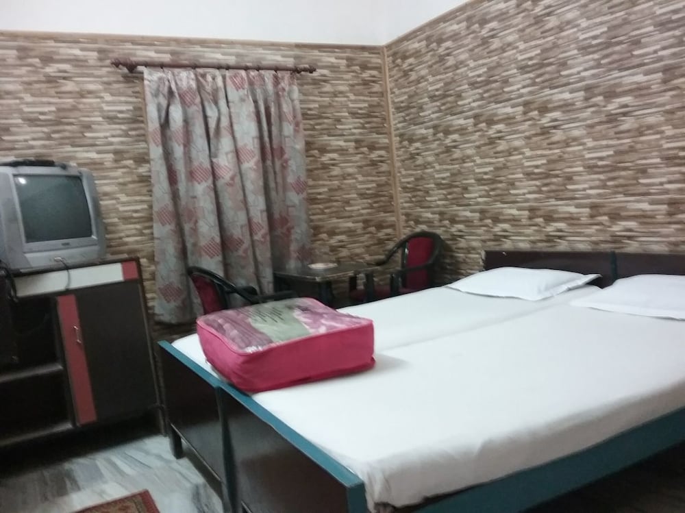 Фото Teerth Guest House