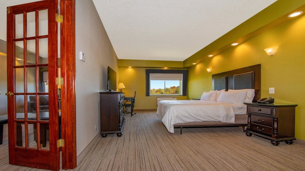 Фото Holiday Inn Express Stony Brook, an Ihg Hotel