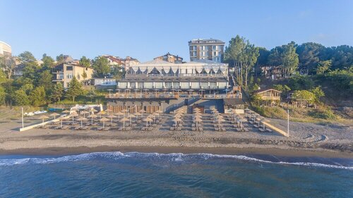 Гостиница Atik Hotel в Унье