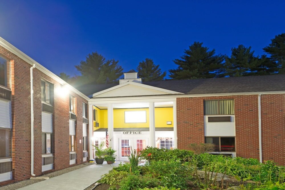 Фото Days Inn by Wyndham Brunswick Bath Area