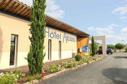 Гостиница The Originals City, Hôtel Albizia в Сарла-ла-Канеде