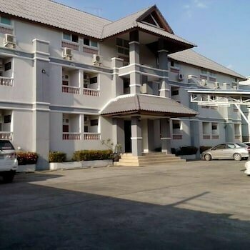 Гостиница Future Place Mansion Ubon