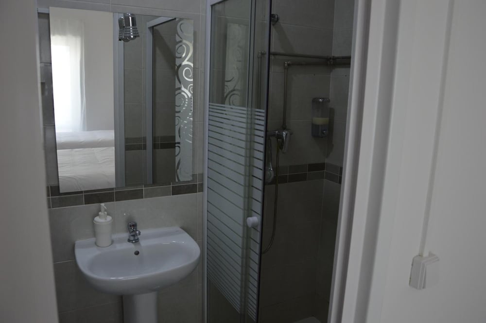 Фото Lx Center Guesthouse