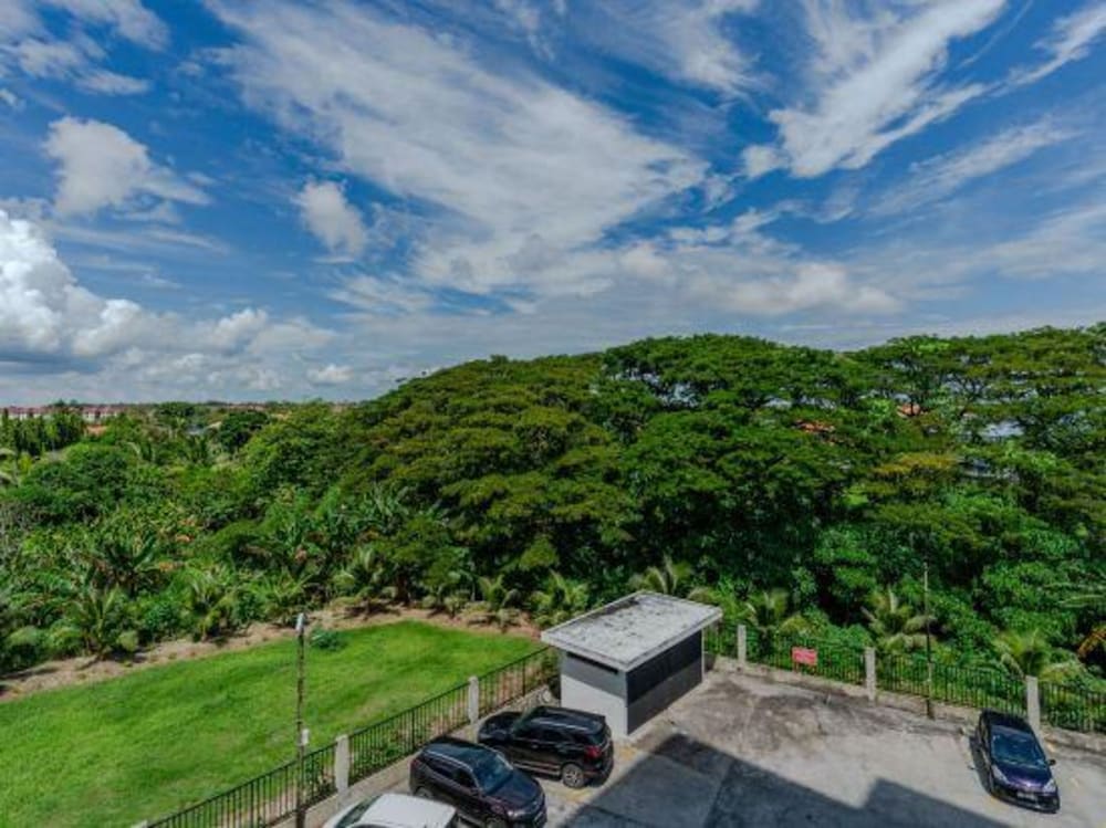 Фото Livingston Hotel