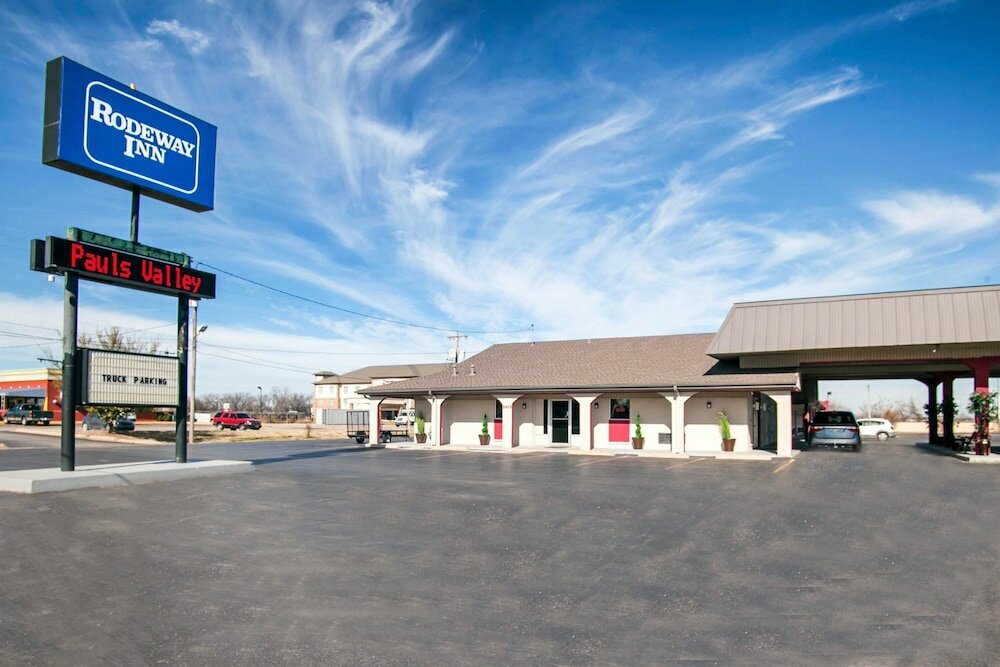 Hotel Rodeway Inn, State of Oklahoma, photo
