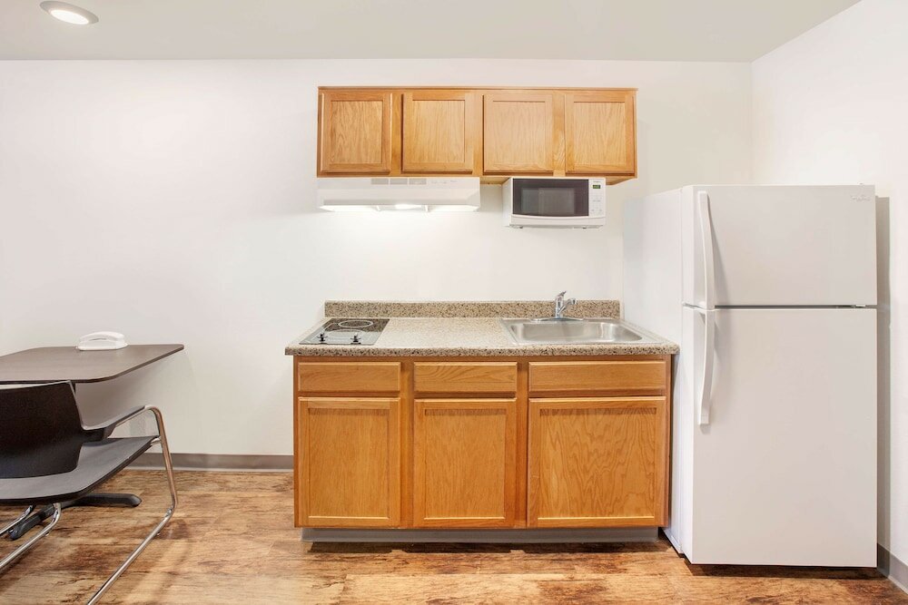 Фото WoodSpring Suites Phoenix I-17 North