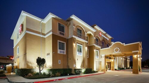 Гостиница Best Western Plus Katy Inn & Suites