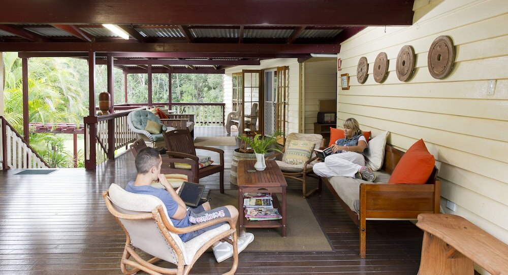 Фото Glass House Mountains Ecolodge