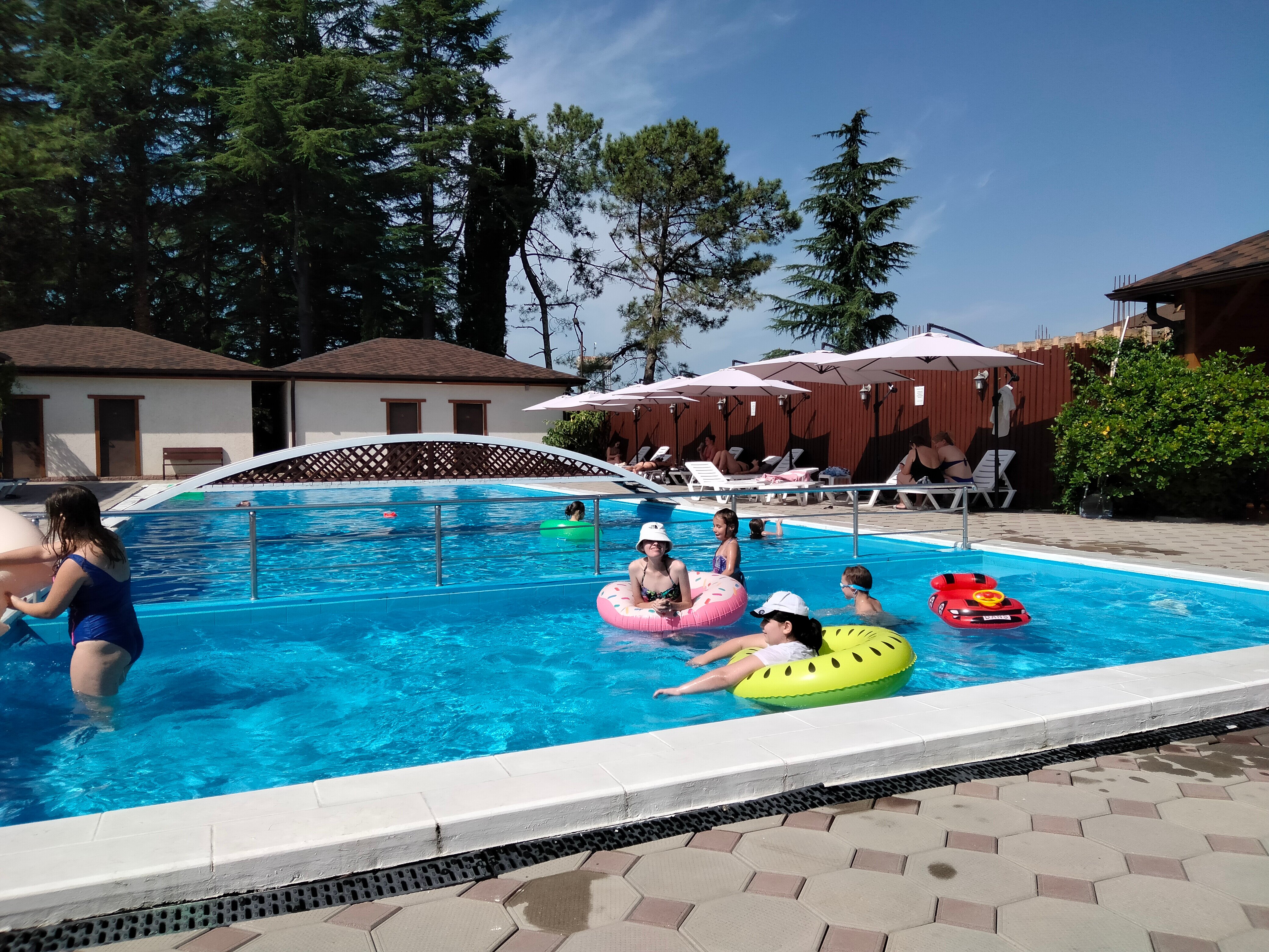 Фото Amra Sunrise