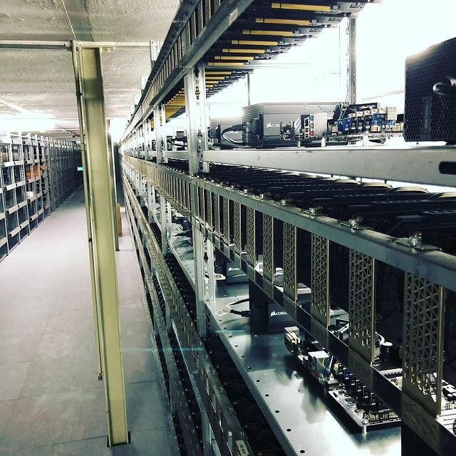 Software companies Amd, Istanbul, photo