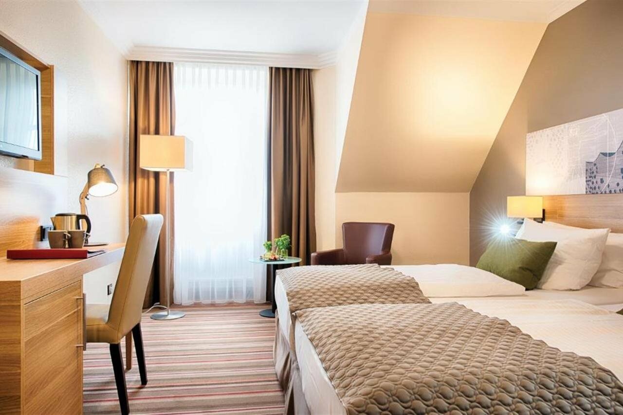 Фото Leonardo Hotel Hamburg Stillhorn