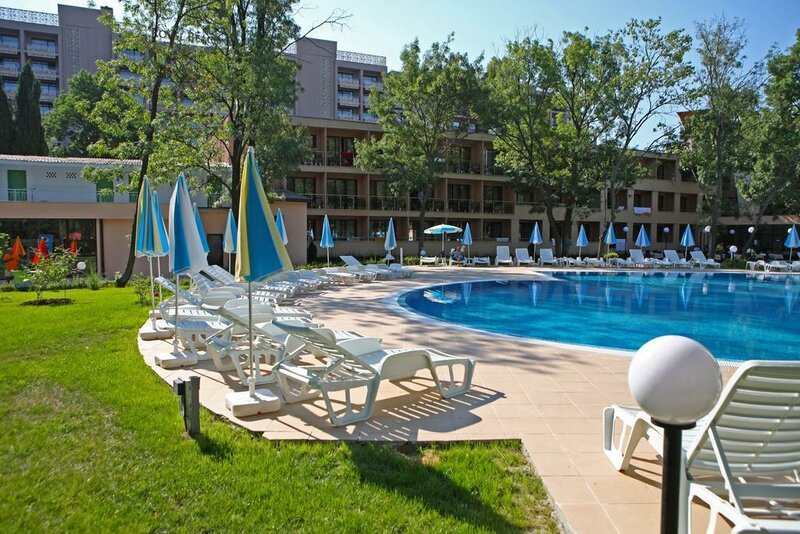 Гостиница Hotel Yunona - Все включено в Солнечном Береге