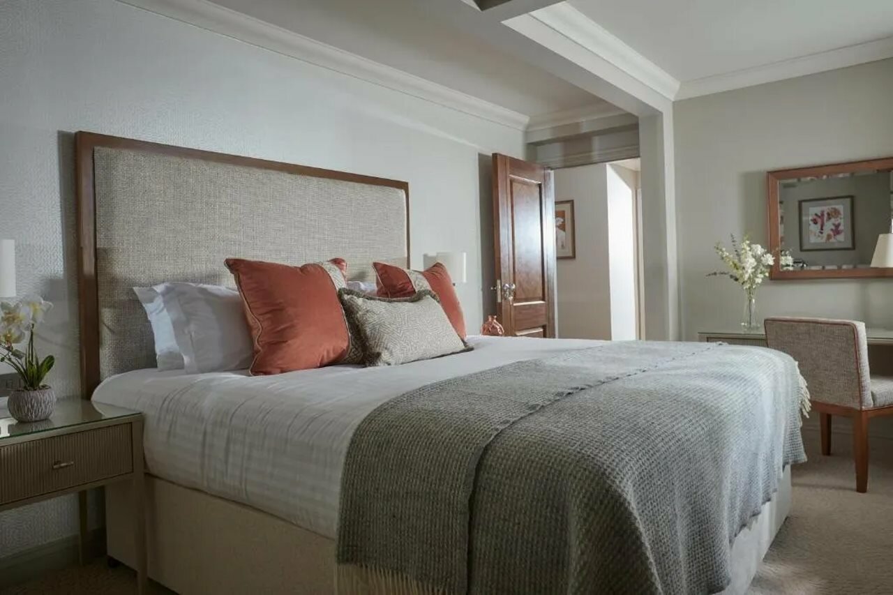 Фото Brockencote Hall Hotel