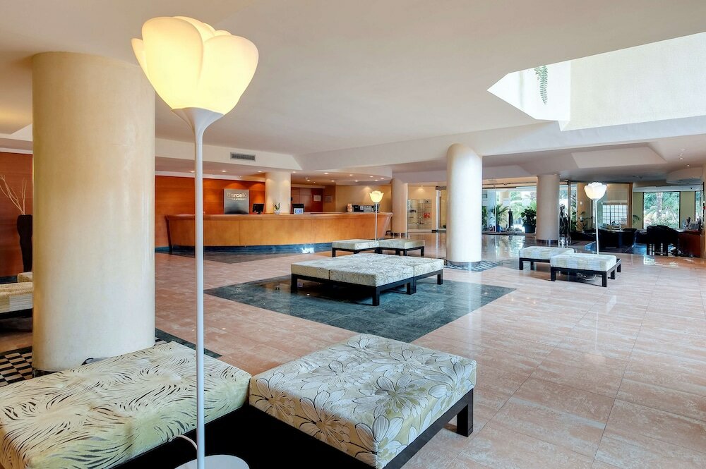 Фото Barceló Santiago