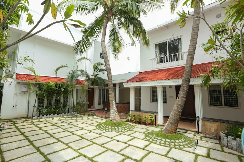 Фото Avenue 11 Boutique Residences