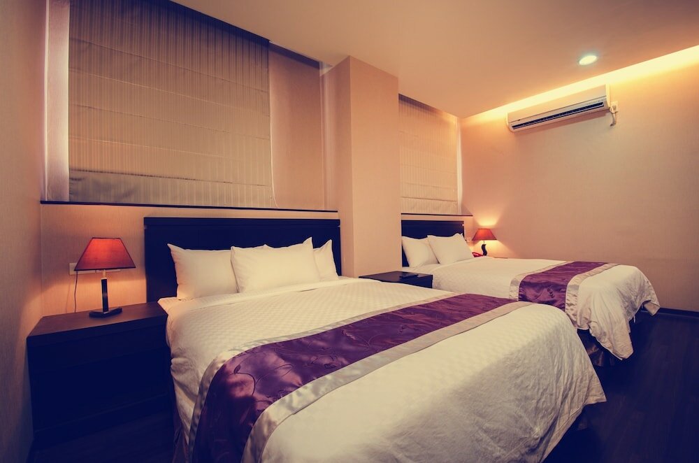 Фото отеля 2