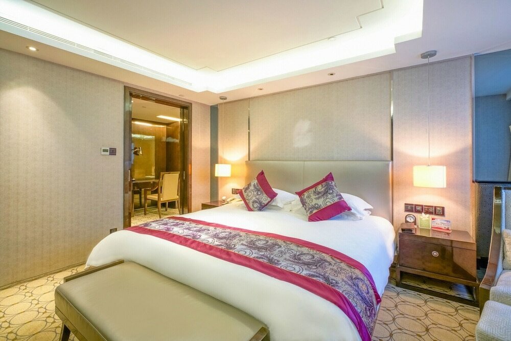 Фото Nanjing Rsun Hotel