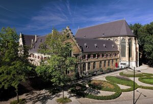 Гостиница Kruisherenhotel Maastricht