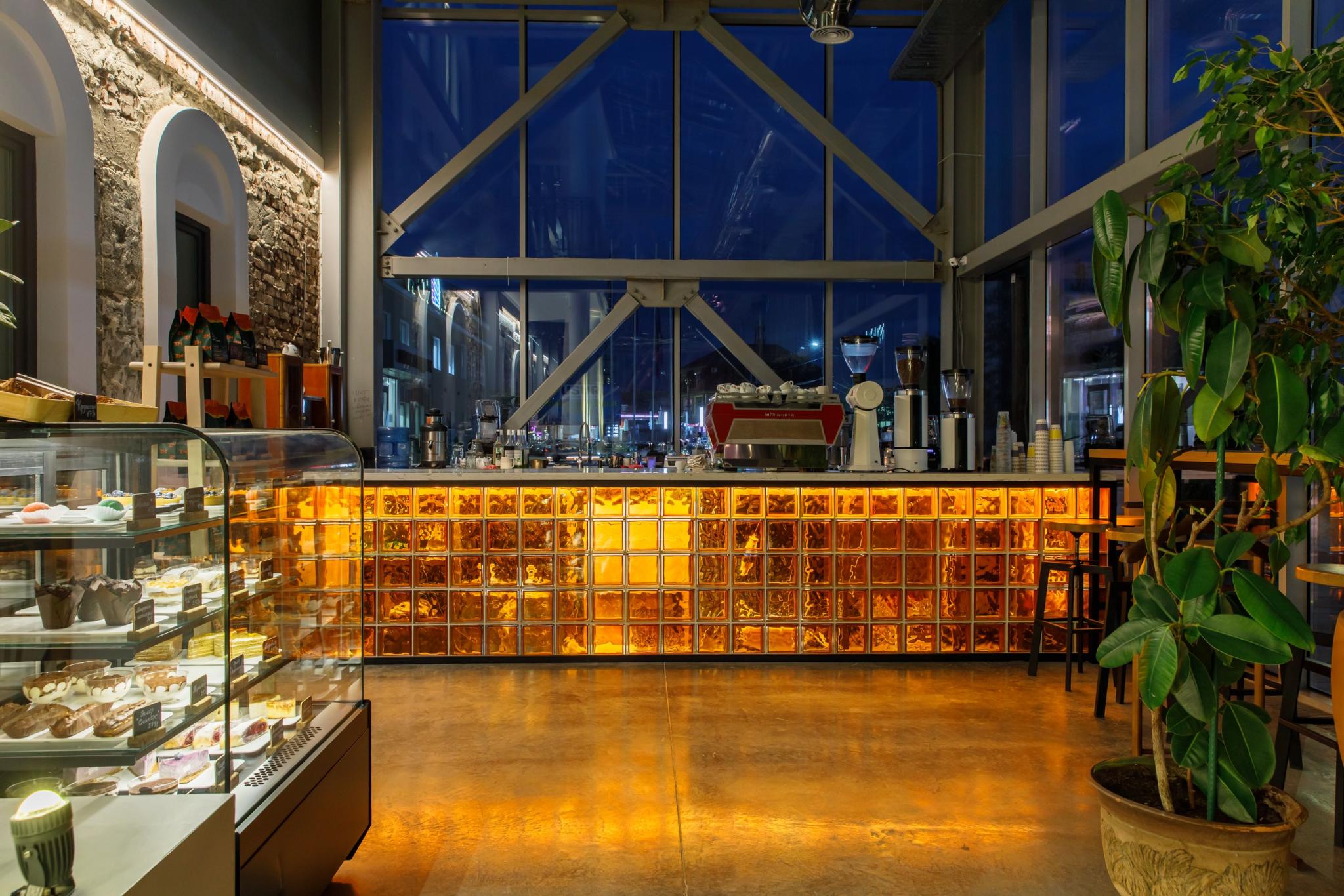 Фото Aura Каспийск