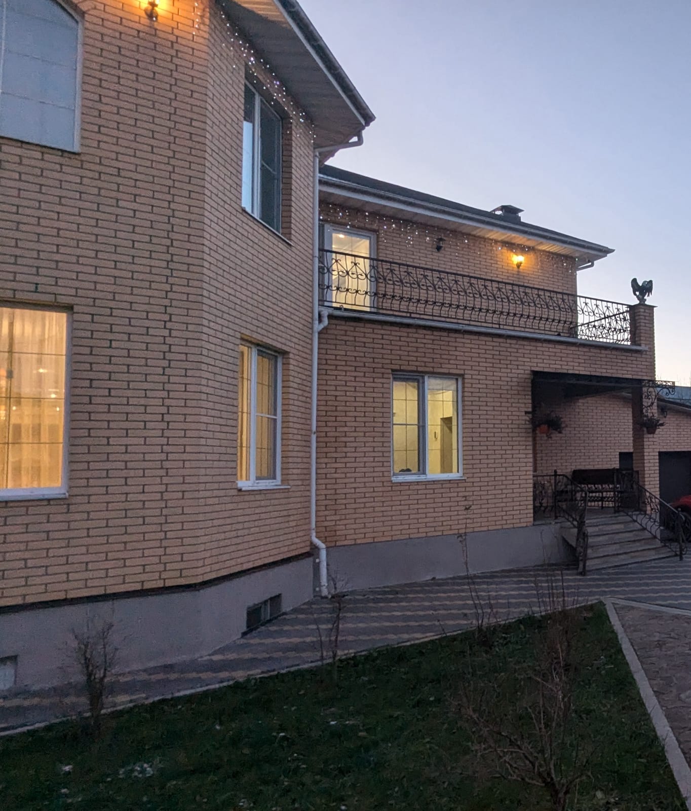 Фото Особняк в ЛУНЁВО