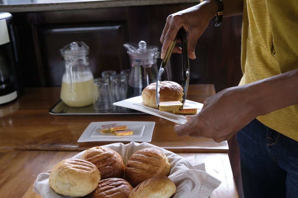 Фото The Highbridge Guest Lodge