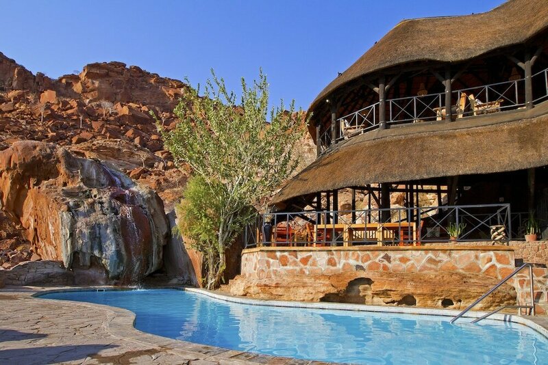Гостиница Twyfelfontein Country Lodge