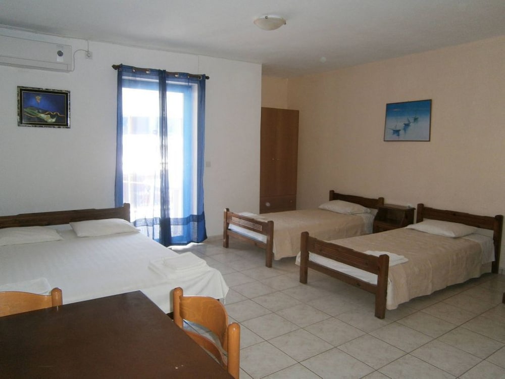 Фото Petros Studios