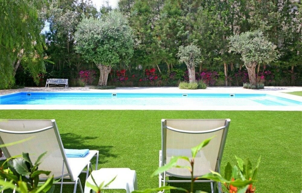 Фото Corina Suites and Apartments