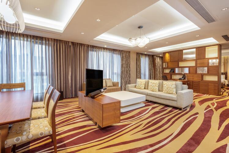 Фото Holiday Inn Shanghai Hongqiao, an Ihg Hotel