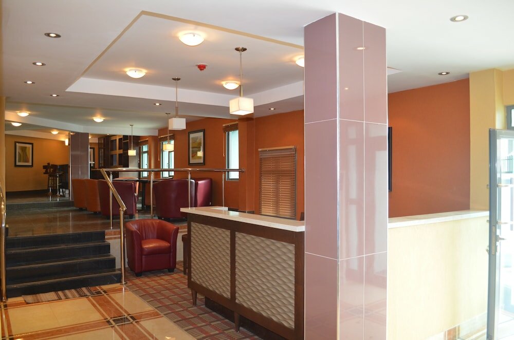 Фото Lakewood Luxury Apartment