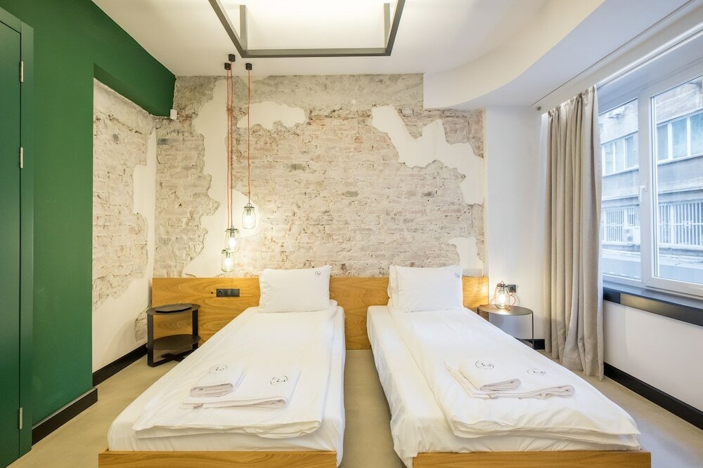 Фото R34 Boutique Hotel