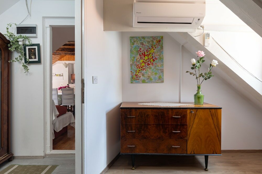 Фото Old Town Baroque Palace Accommodation