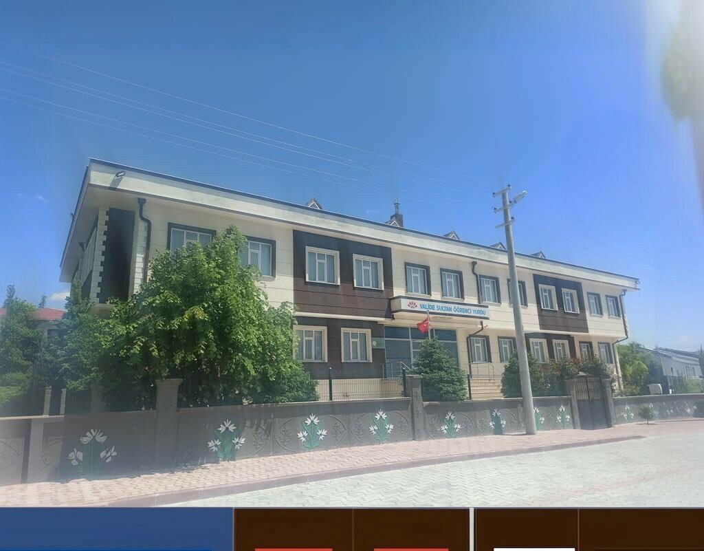 سكن Valide Sultan Male Student Dormitory ، قونية، صورة