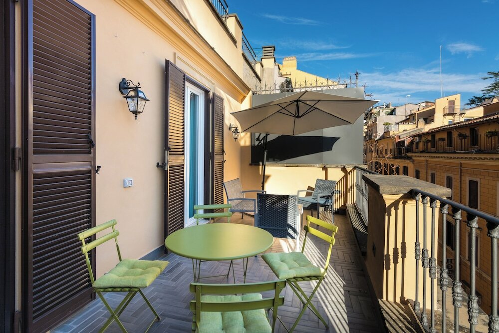 Фото President Gardens