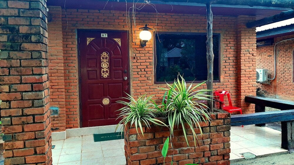 Фото Doo Dee Boutique Resort by Swiss Chalet