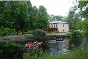 Гостиница Café Mandeltårtan B&b VillaFloraViola