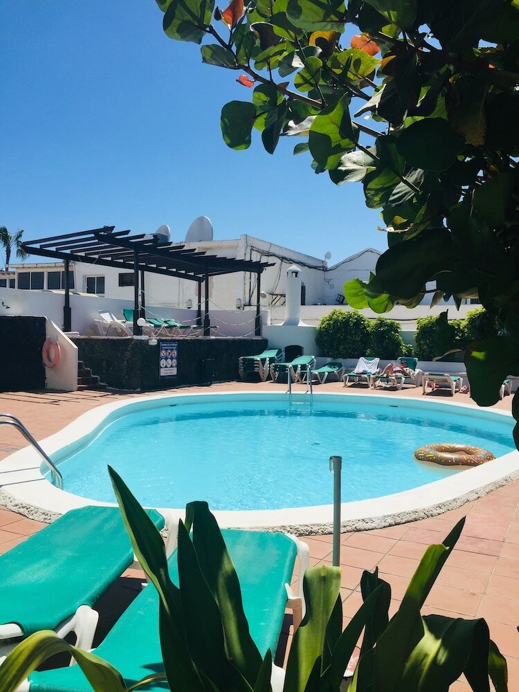 Фото Apartamentos Maribel