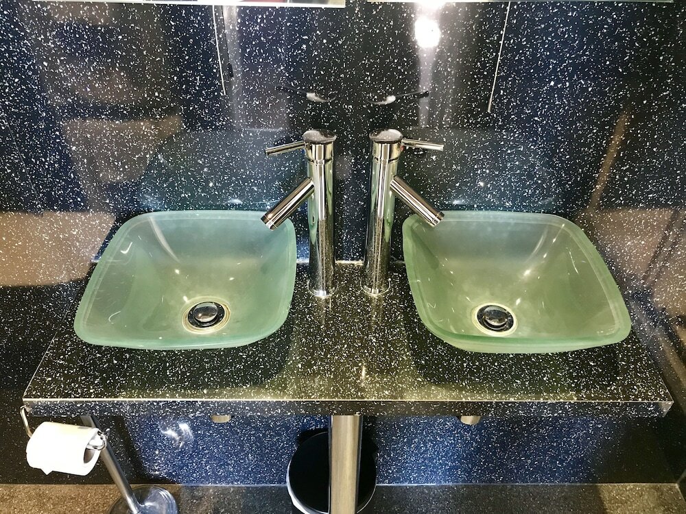 Фото Canterbury Lodge