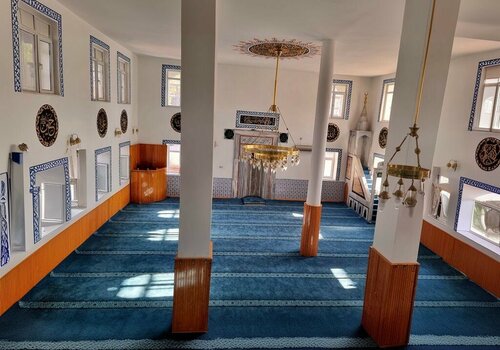 Mosque Senyurt Mosque, Sarioglan, photo