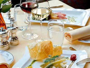 Фото Grand Hotel la Cloche Dijon - MGallery Collection