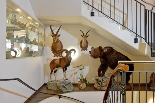 Фото Hotel Goldener Adler Wattens